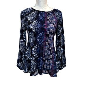 Melissa Paige Boho Accordian Pleated Top‎ Size MP long sleeves cold shoulder
